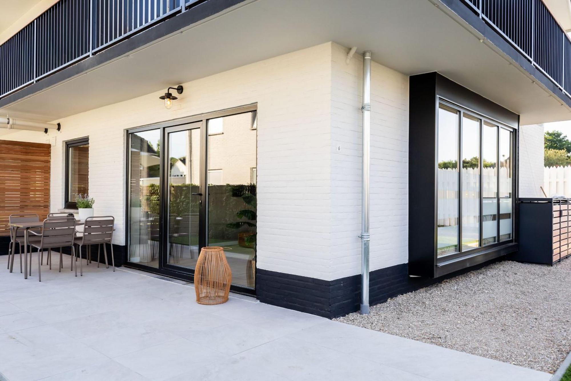 Huswell - Modern Apartment With Garden, Near Beach Кадзанд Екстериор снимка